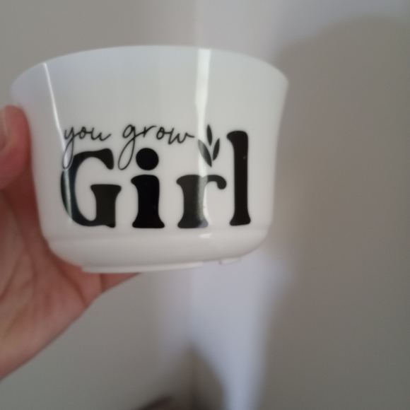 .Succulent, Cactus, Small Plants 4" Plastic Pot , Container, With Drain Holes - Picture 6 of 6